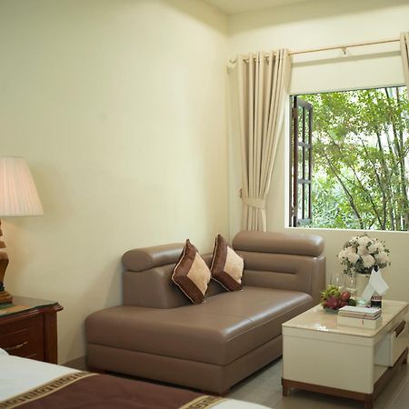 Phuong Nam Resort Thuan An Exterior foto